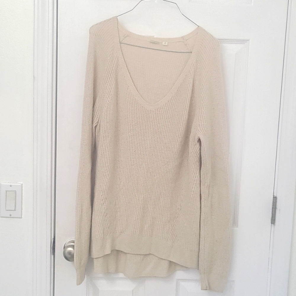 Women's sweater